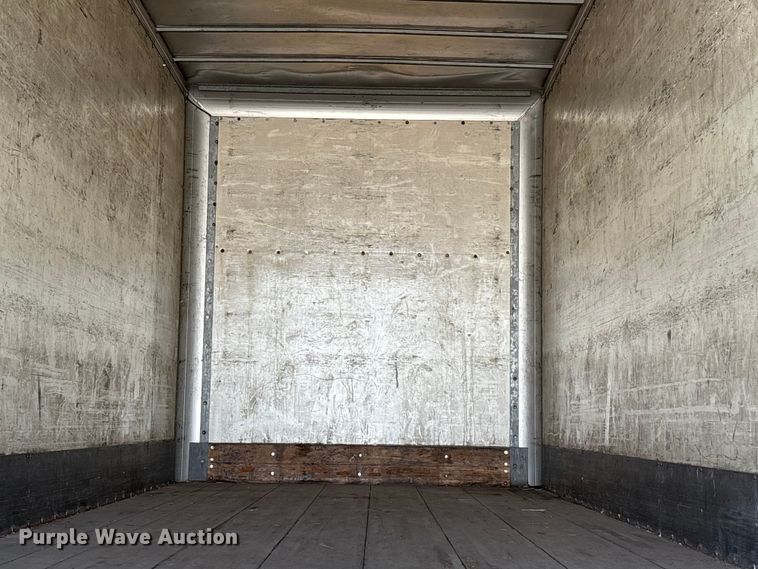 image for item EM6051 2007 Nissan  UD2600 box truck