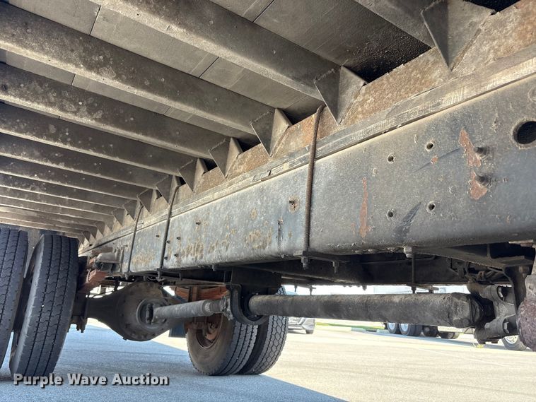 image for item EM6051 2007 Nissan  UD2600 box truck