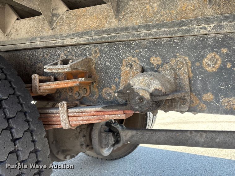 image for item EM6051 2007 Nissan  UD2600 box truck