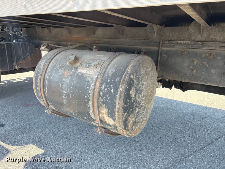 image for item EM6051 2007 Nissan  UD2600 box truck