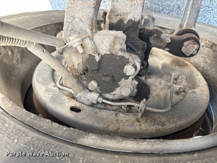 image for item EM6051 2007 Nissan  UD2600 box truck