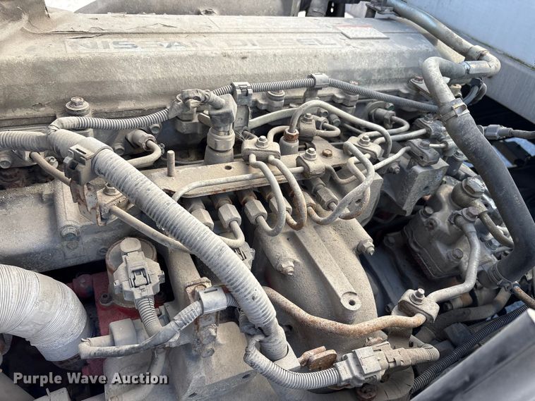 image for item EM6051 2007 Nissan  UD2600 box truck