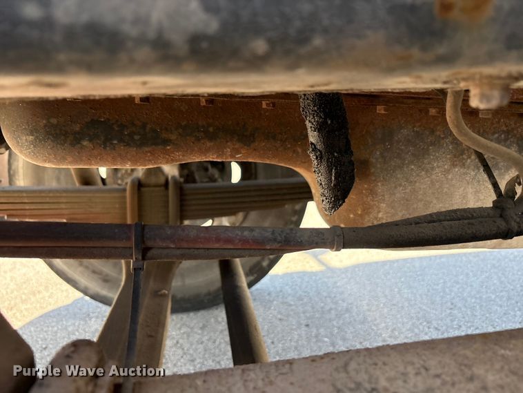 image for item EM6051 2007 Nissan  UD2600 box truck