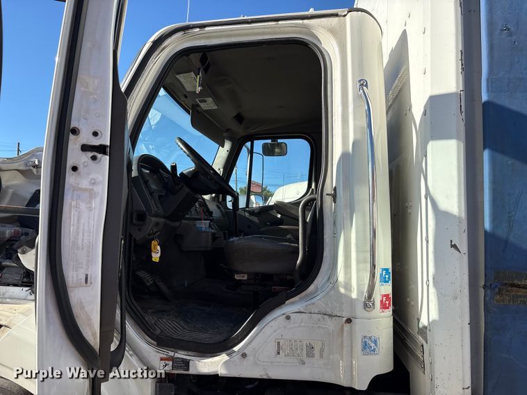 image for item EM6106 2014 Freightliner M2 112 side curtain box truck  