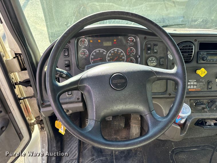 image for item EM6106 2014 Freightliner M2 112 side curtain box truck  