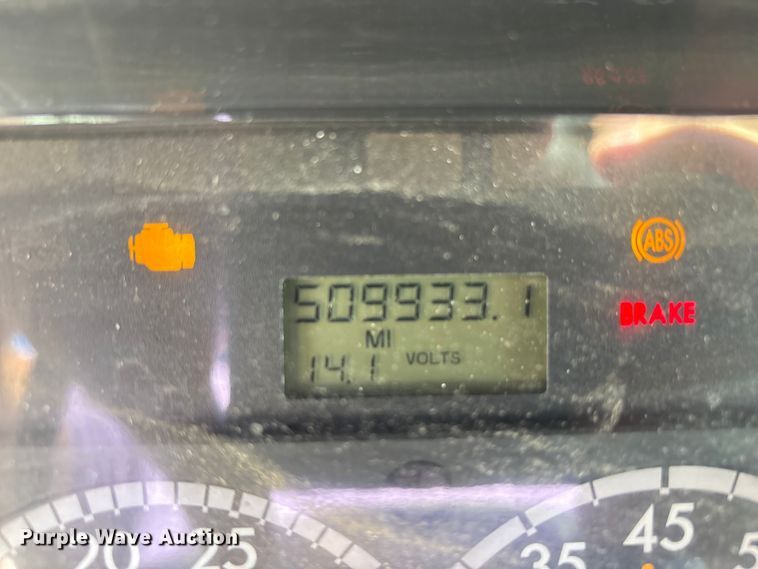 image for item EM6106 2014 Freightliner M2 112 side curtain box truck  