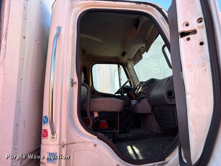 image for item EM6106 2014 Freightliner M2 112 side curtain box truck  