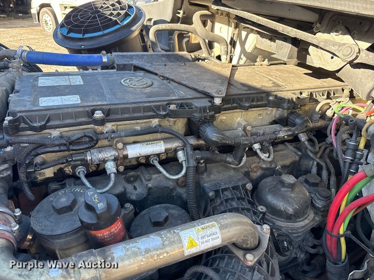 image for item EM6106 2014 Freightliner M2 112 side curtain box truck  