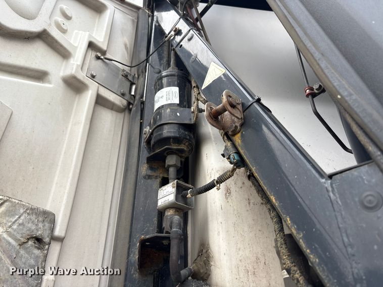 image for item EM6114 2013 Utility Trailer Manufacturer refrigerated van trailer