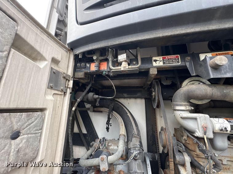 image for item EM6114 2013 Utility Trailer Manufacturer refrigerated van trailer