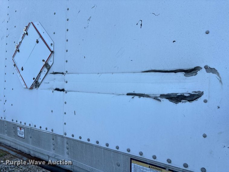 image for item EM6115 2004 Great Dane 7411TP-101AL dry van trailer