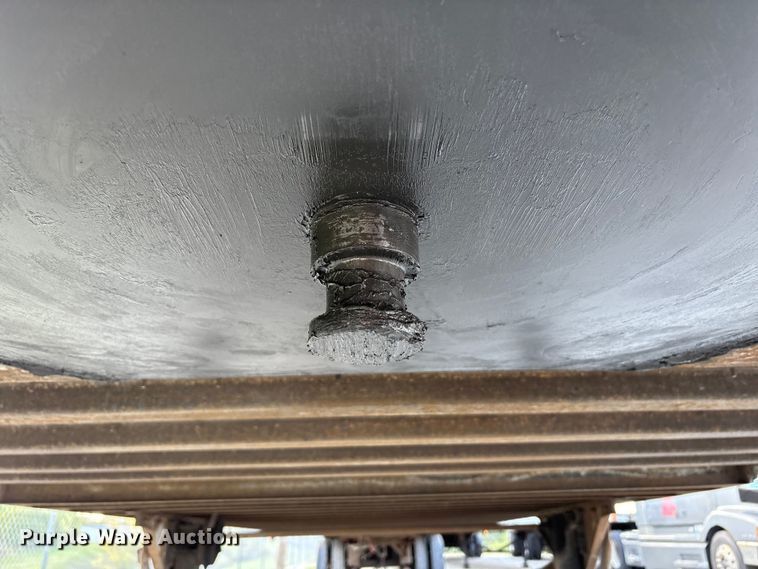 image for item EM6115 2004 Great Dane 7411TP-101AL dry van trailer