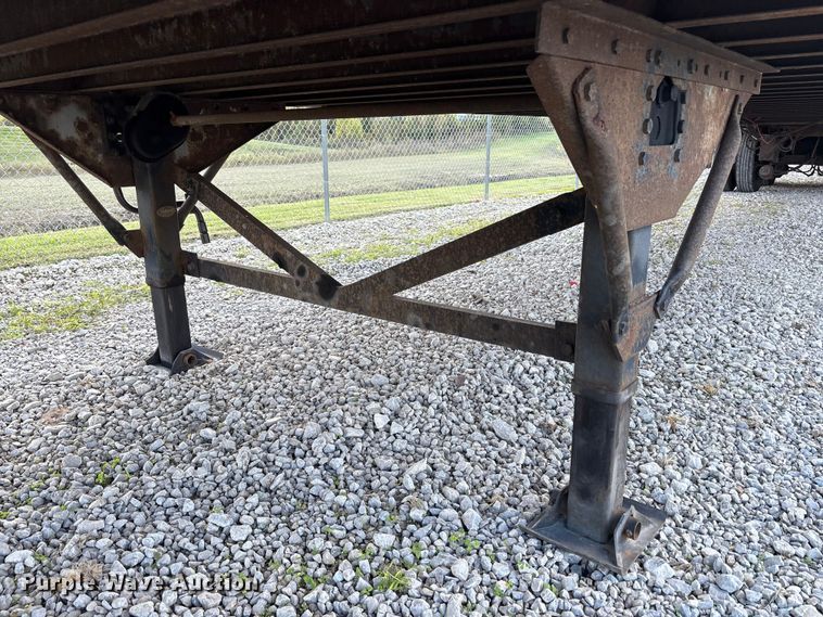 image for item EM6115 2004 Great Dane 7411TP-101AL dry van trailer