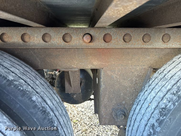 image for item EM6115 2004 Great Dane 7411TP-101AL dry van trailer