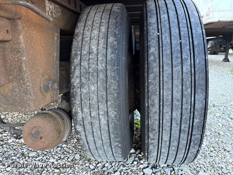 image for item EM6115 2004 Great Dane 7411TP-101AL dry van trailer