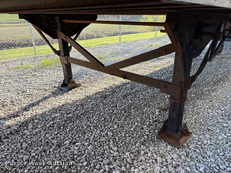 image for item EM6116 2004 Great Dane 7411 TP101AL dry van trailer