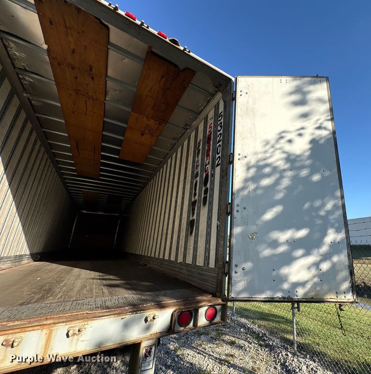 image for item EM6116 2004 Great Dane 7411 TP101AL dry van trailer