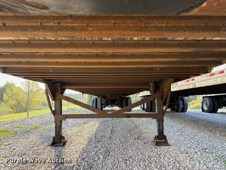 image for item EM6116 2004 Great Dane 7411 TP101AL dry van trailer