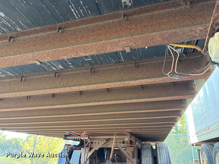 image for item EM6116 2004 Great Dane 7411 TP101AL dry van trailer