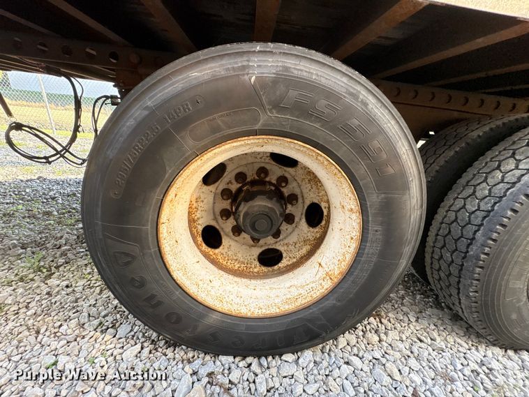 image for item EM6116 2004 Great Dane 7411 TP101AL dry van trailer