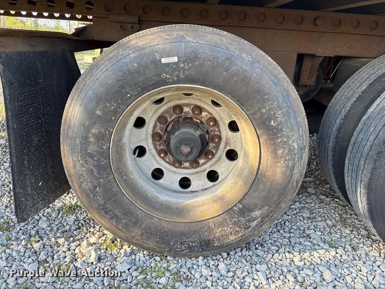 image for item EM6116 2004 Great Dane 7411 TP101AL dry van trailer