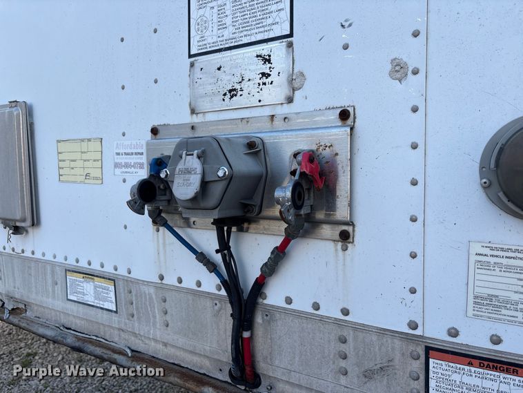 image for item EM6117 2004 Great Dane 7411 TP101A dry van trailer