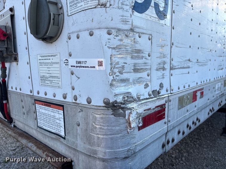 image for item EM6117 2004 Great Dane 7411 TP101A dry van trailer