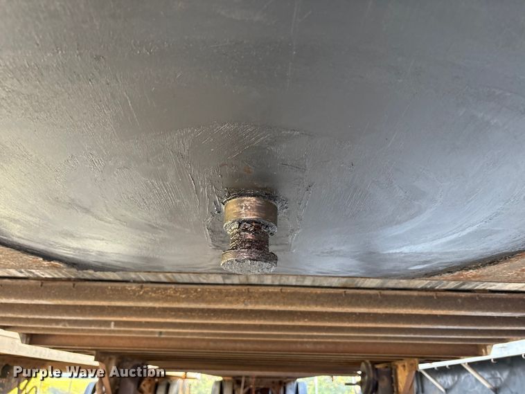 image for item EM6117 2004 Great Dane 7411 TP101A dry van trailer