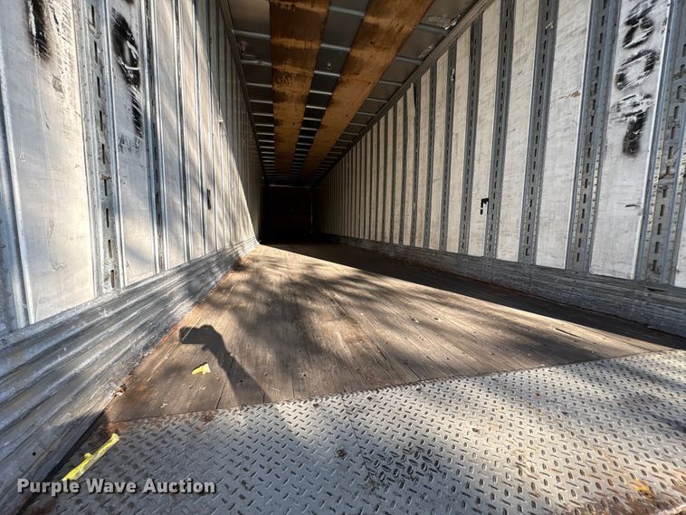 image for item EM6117 2004 Great Dane 7411 TP101A dry van trailer