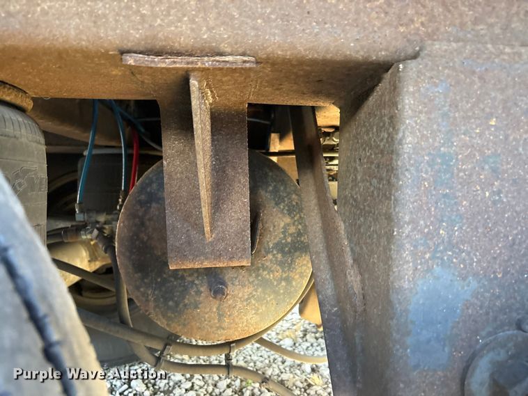 image for item EM6117 2004 Great Dane 7411 TP101A dry van trailer