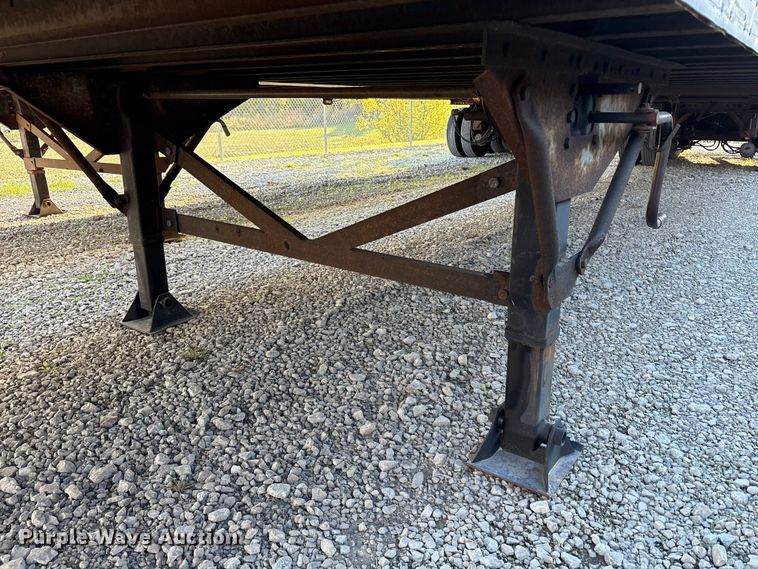 image for item EM6117 2004 Great Dane 7411 TP101A dry van trailer