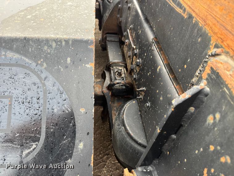 image for item EM8403 1989 Peterbilt 378 roll-off container truck