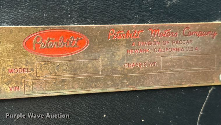 image for item EM8403 1989 Peterbilt 378 roll-off container truck