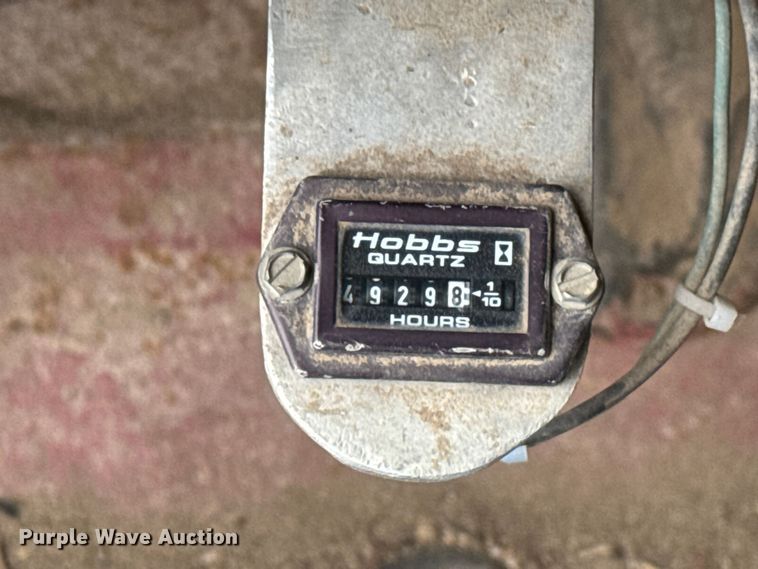 image for item EM8404 1992 Ford LNT8000 truck cab and chassis