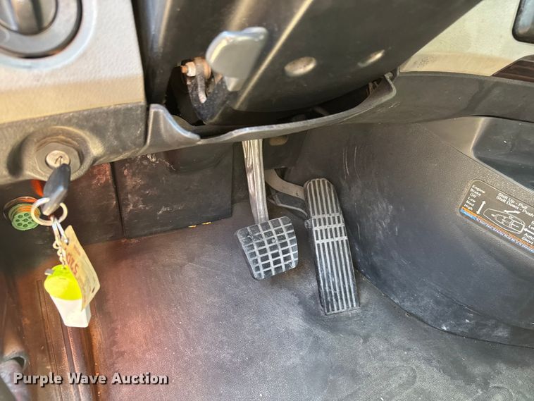 image for item EM8445 2018 Freightliner Cascadia semi truck