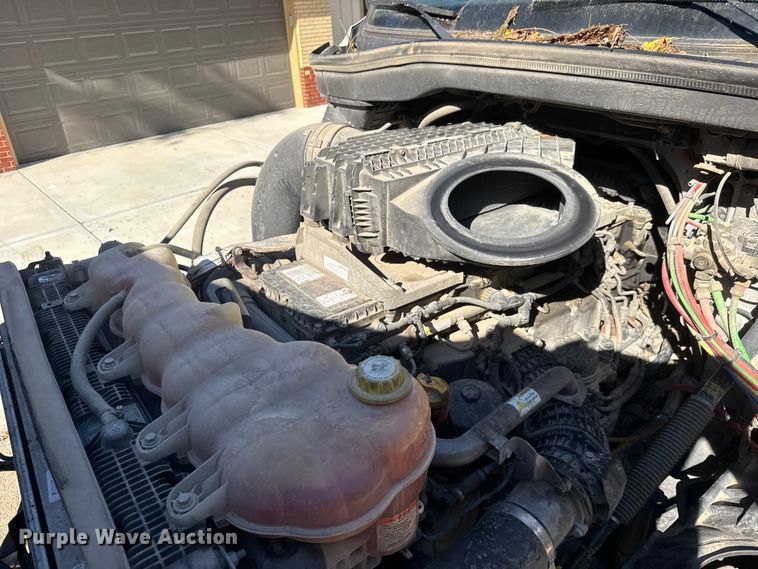 image for item EM8445 2018 Freightliner Cascadia semi truck