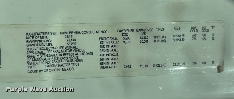 image for item EM8445 2018 Freightliner Cascadia semi truck