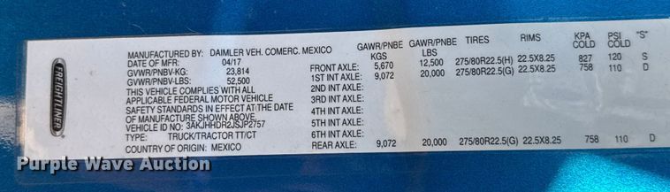 image for item EM8446 2018 Freightliner Cascadia semi truck