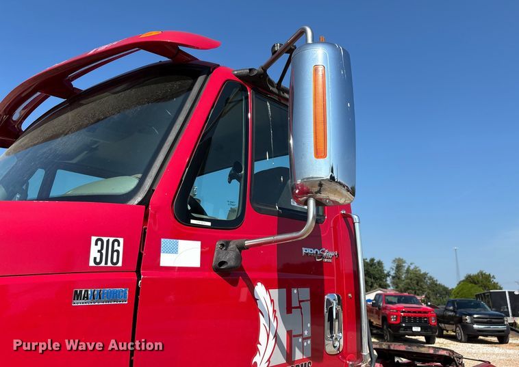 image for item EN5525 2012 International ProStar Plus Eagle semi truck