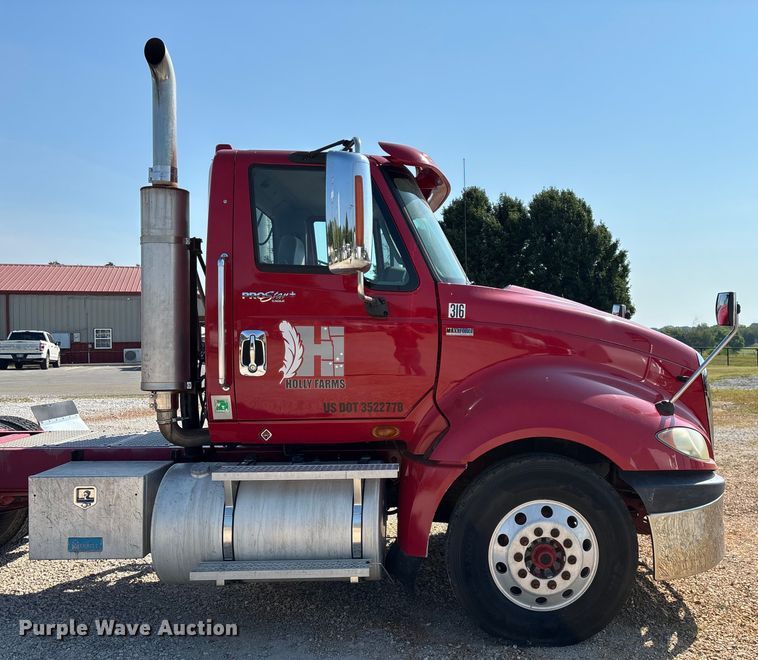 image for item EN5525 2012 International ProStar Plus Eagle semi truck