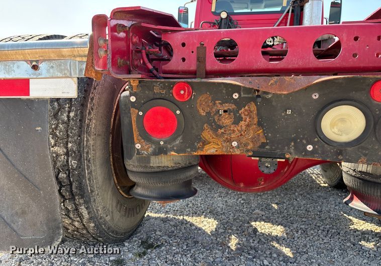 image for item EN5525 2012 International ProStar Plus Eagle semi truck