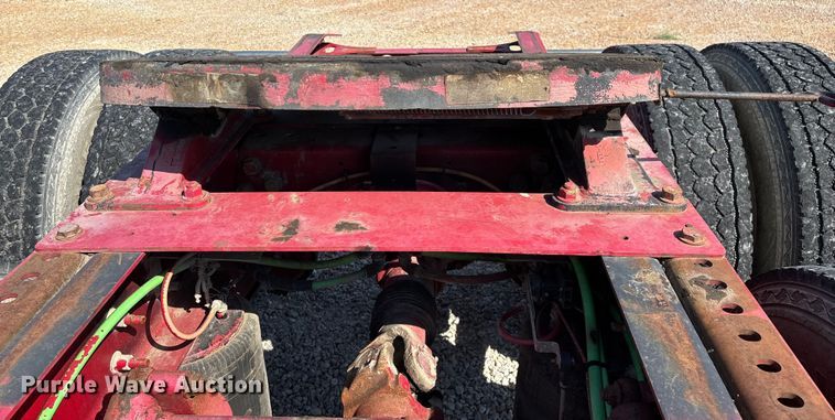 image for item EN5525 2012 International ProStar Plus Eagle semi truck