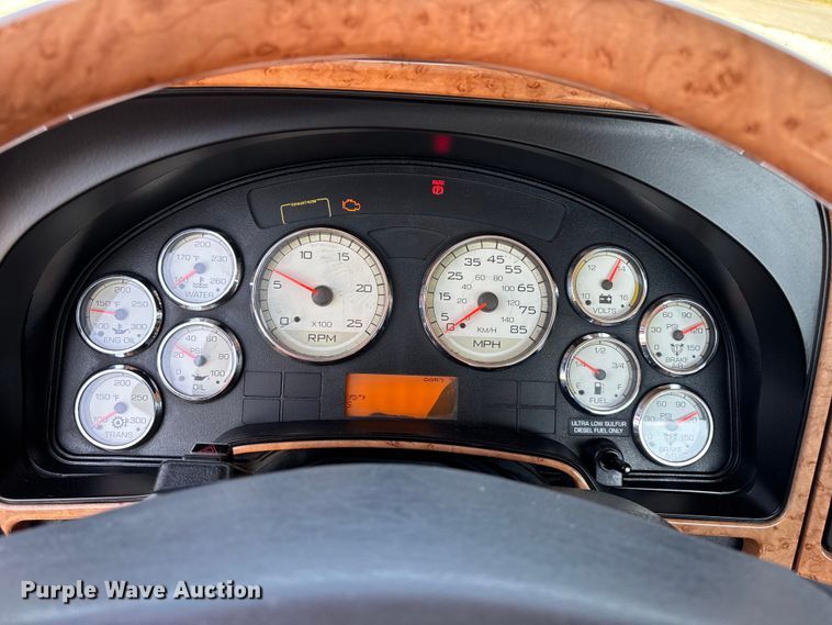 image for item EN5525 2012 International ProStar Plus Eagle semi truck