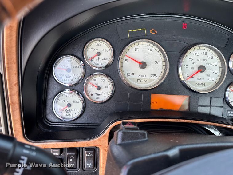 image for item EN5525 2012 International ProStar Plus Eagle semi truck