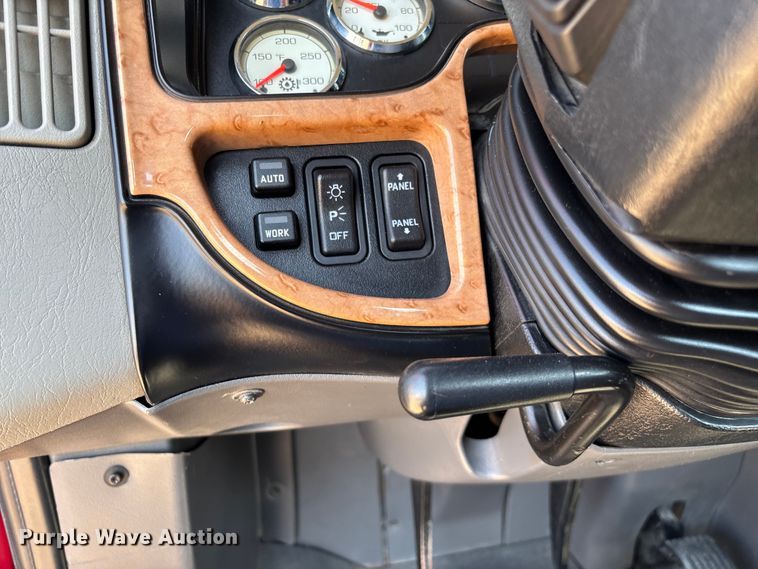 image for item EN5525 2012 International ProStar Plus Eagle semi truck