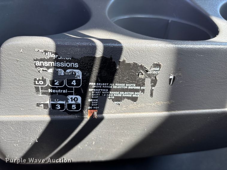 image for item EN5525 2012 International ProStar Plus Eagle semi truck