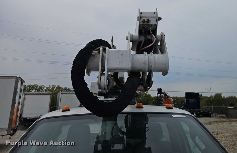 image for item EO4712 2014 Ford F550 bucket truck