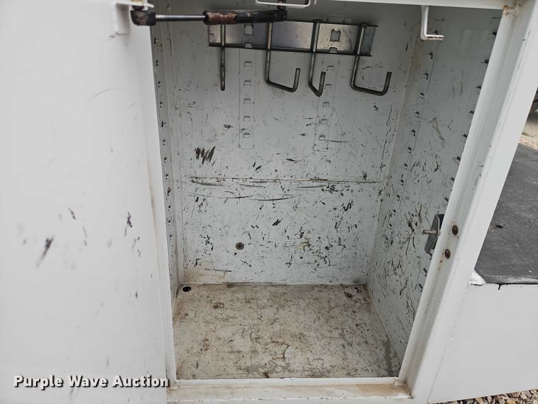 image for item EO4712 2014 Ford F550 bucket truck