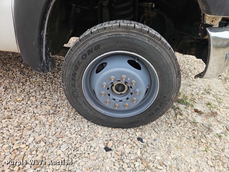 image for item EO4712 2014 Ford F550 bucket truck