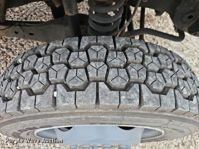 image for item EO4712 2014 Ford F550 bucket truck